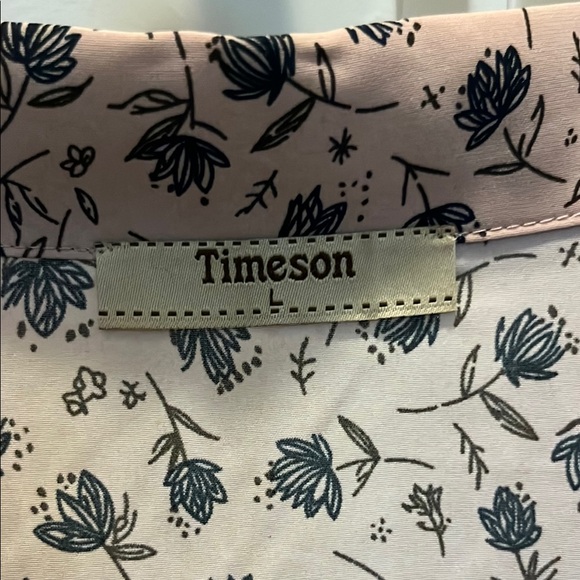 Floral Patterned Top - Picture 2 of 5